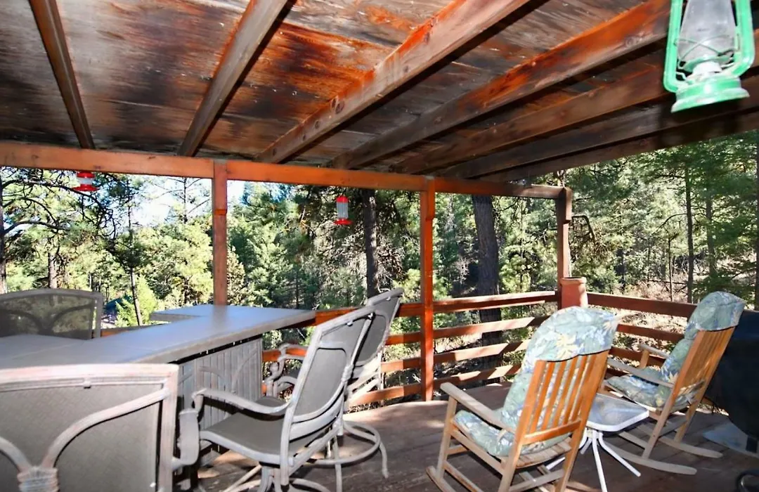 Cozy Bear Cabin-1