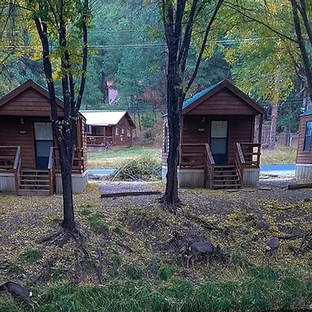 Rainbow Lake Cabin & Rv-3