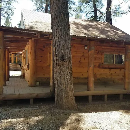 Apache Village Cabins-2