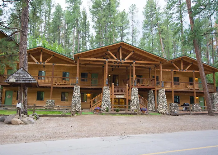 Upper Canyon Inn & Cabins Ruidoso