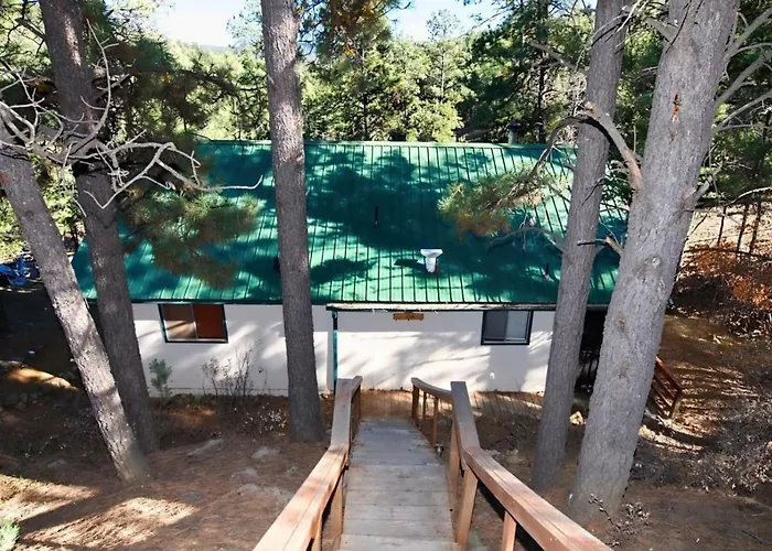Cozy Bear Cabin Ruidoso